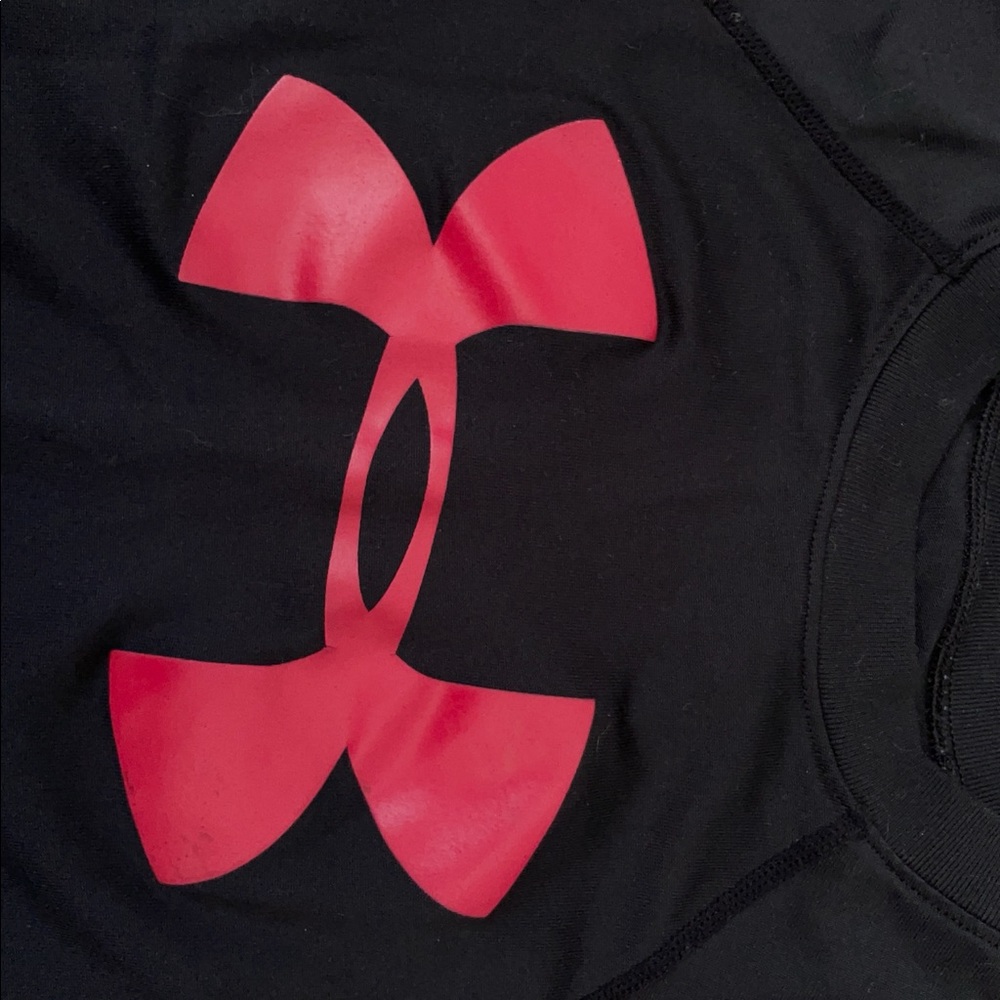 Under Armour tee - Picture 2 of 3